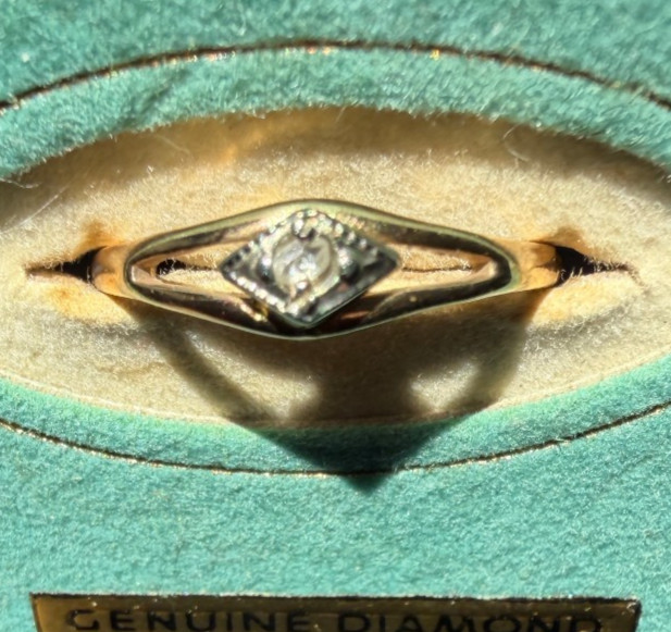 Antique Kidde Kraft Solid 10KT Size 3 Ring Rose Cut Diamond NOS NOI 0.6 grams