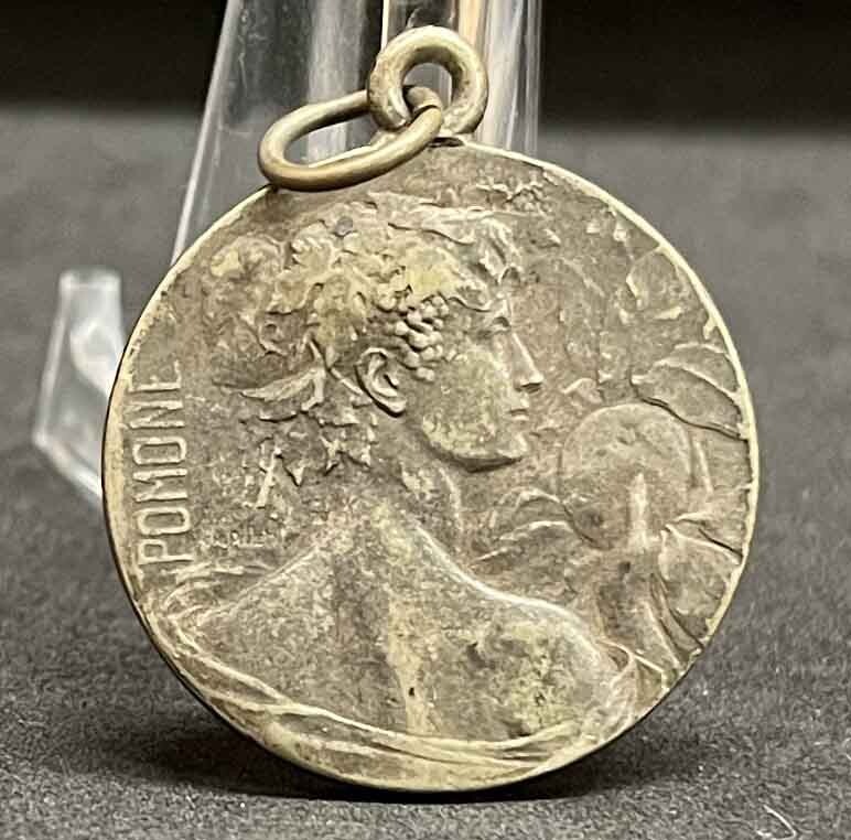 Signed Pillet France 1900´ Art Nouveau Pomone Flower lady design silver amazing!