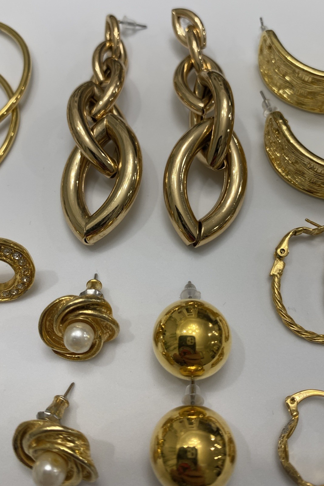 ✨Vintage To Now Lot Of 9 Pairs Beautiful Gold Tone Estate Pierced Earrings✨