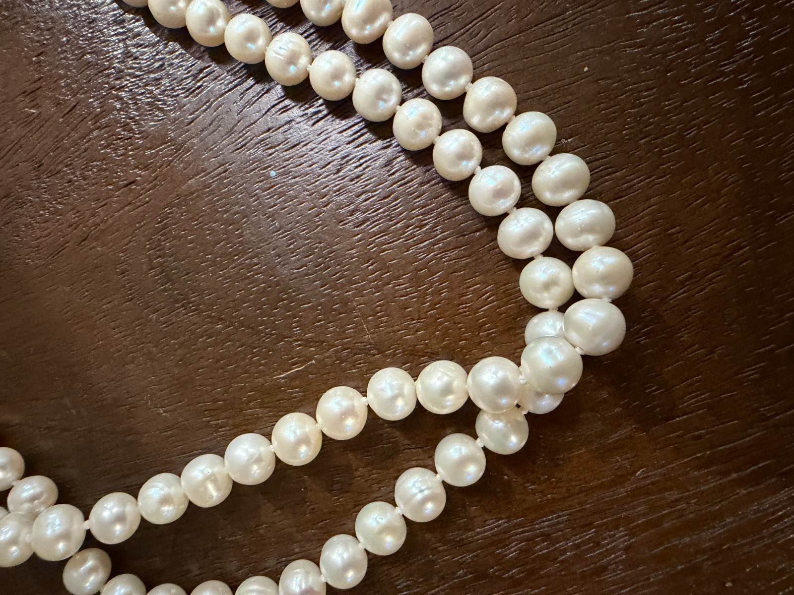Vintage Hand-Knotted Genuine Freshwater Pearl Necklace 36 in Heart Toggle Clasp