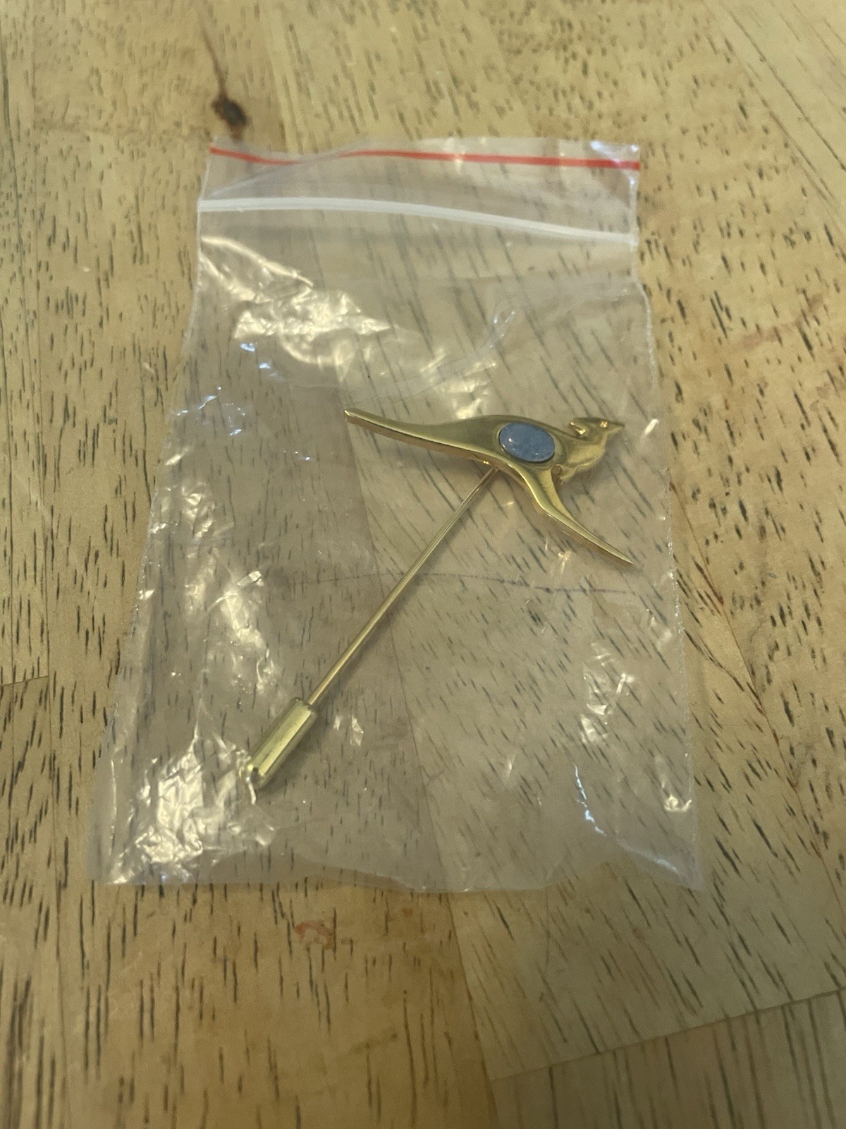 VTG Kangaroo Tie Stick Pin Australia Faux Opal Gold Tone