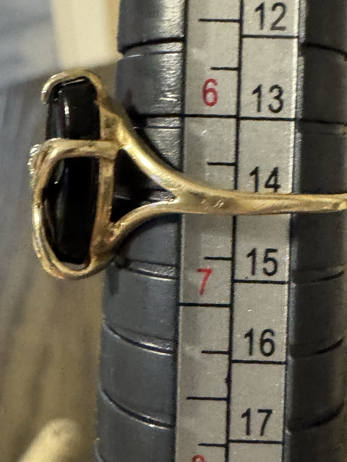 Vintage 10k Yellow Gold Black Onyx Flower Ring – Size 6.5