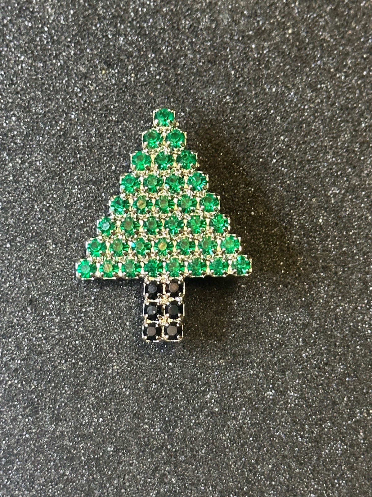 BAUER Signed Green & Black Swarovski Crystals Christmas Tree Brooch Pin