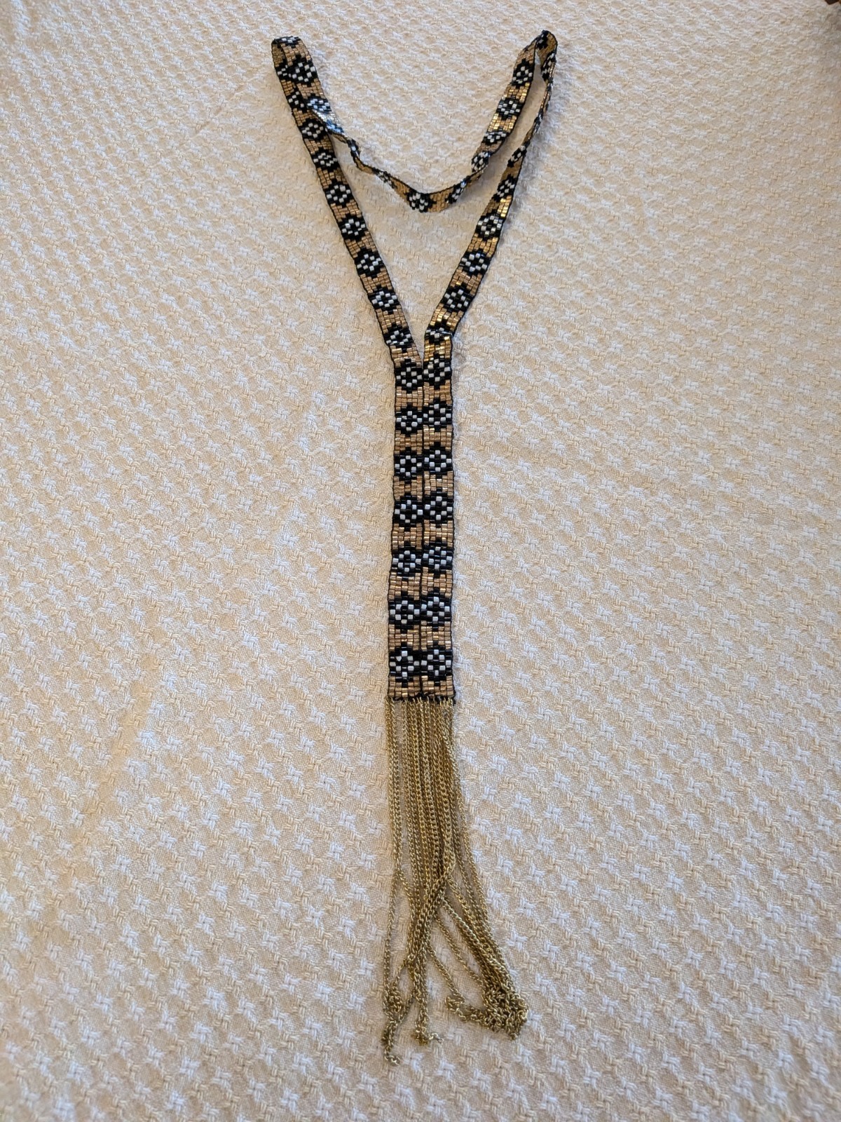 VINTAGE HANDMADE LONG 70’S “Y” DESIGN SEED BEADED W GOLD CHAIN FRINGE NECKLACE