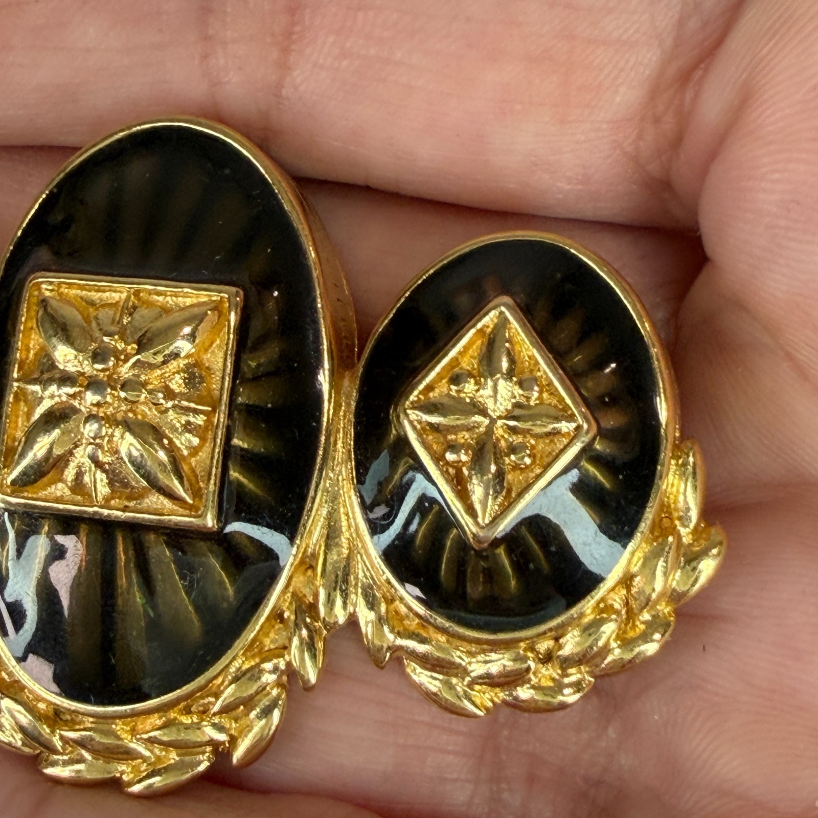 Monet Black Enamel and Gold Tone Three ovals bar Vintage Brooch Signed
