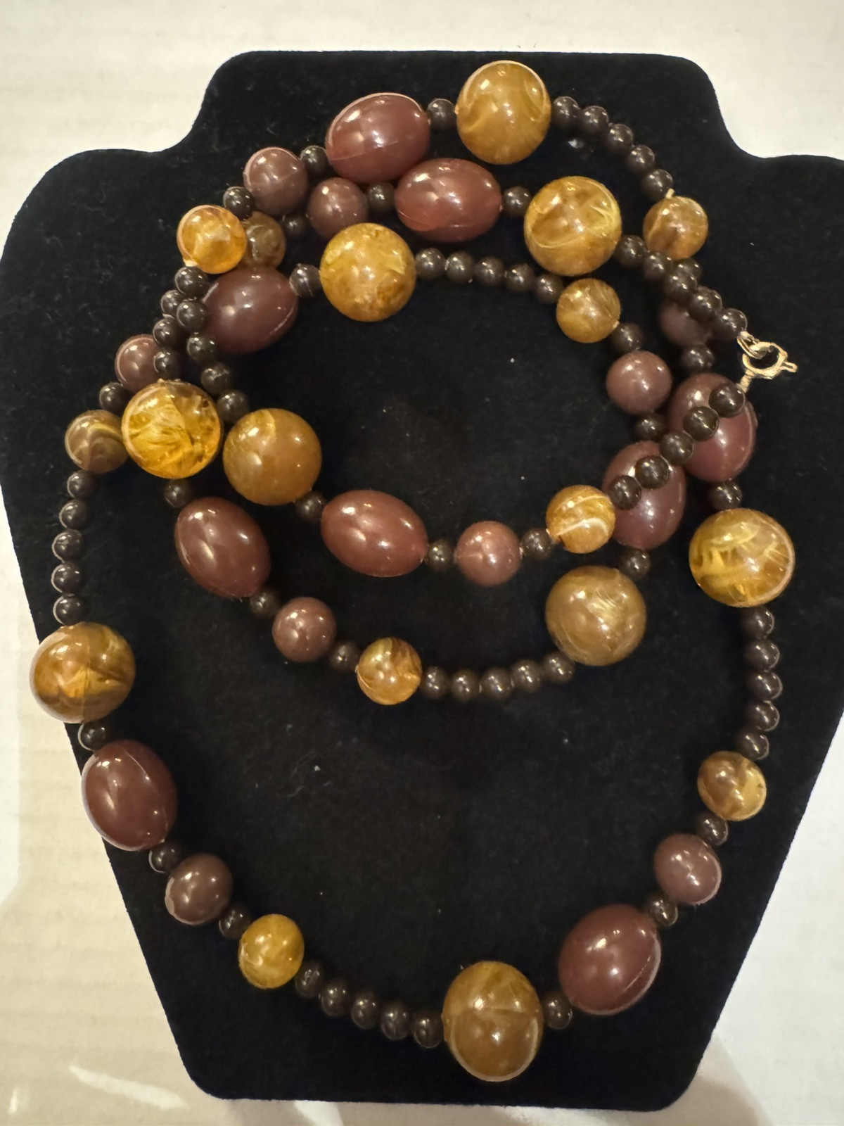 Vintage Women’s Acrylic Beaded Necklace, Assorted Sizes, Brown Golden Tan 70’s