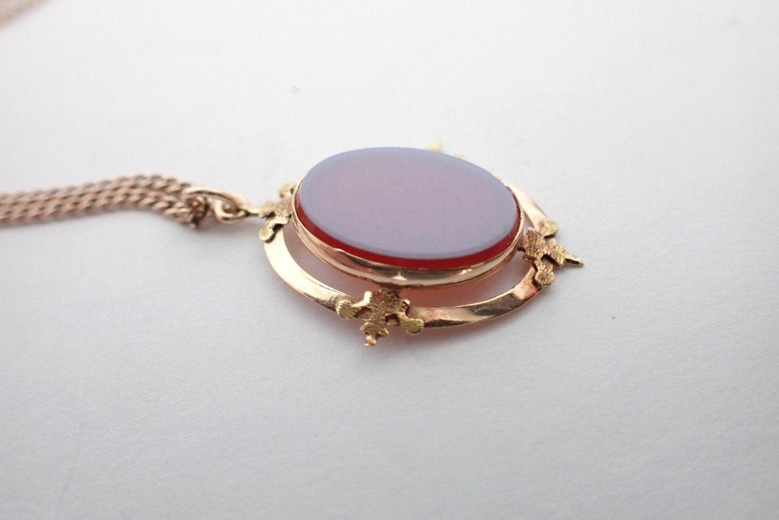 Vintage Antique Oval Nicolo Agate Pendant On Gold Filled Chain Necklace