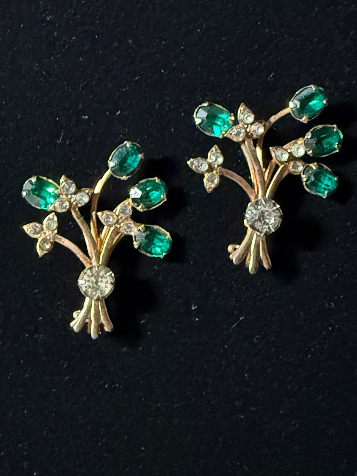 Vintage Pair Scatter Pins Flowers Emerald Green Rhinestones Gold Tone 1940s
