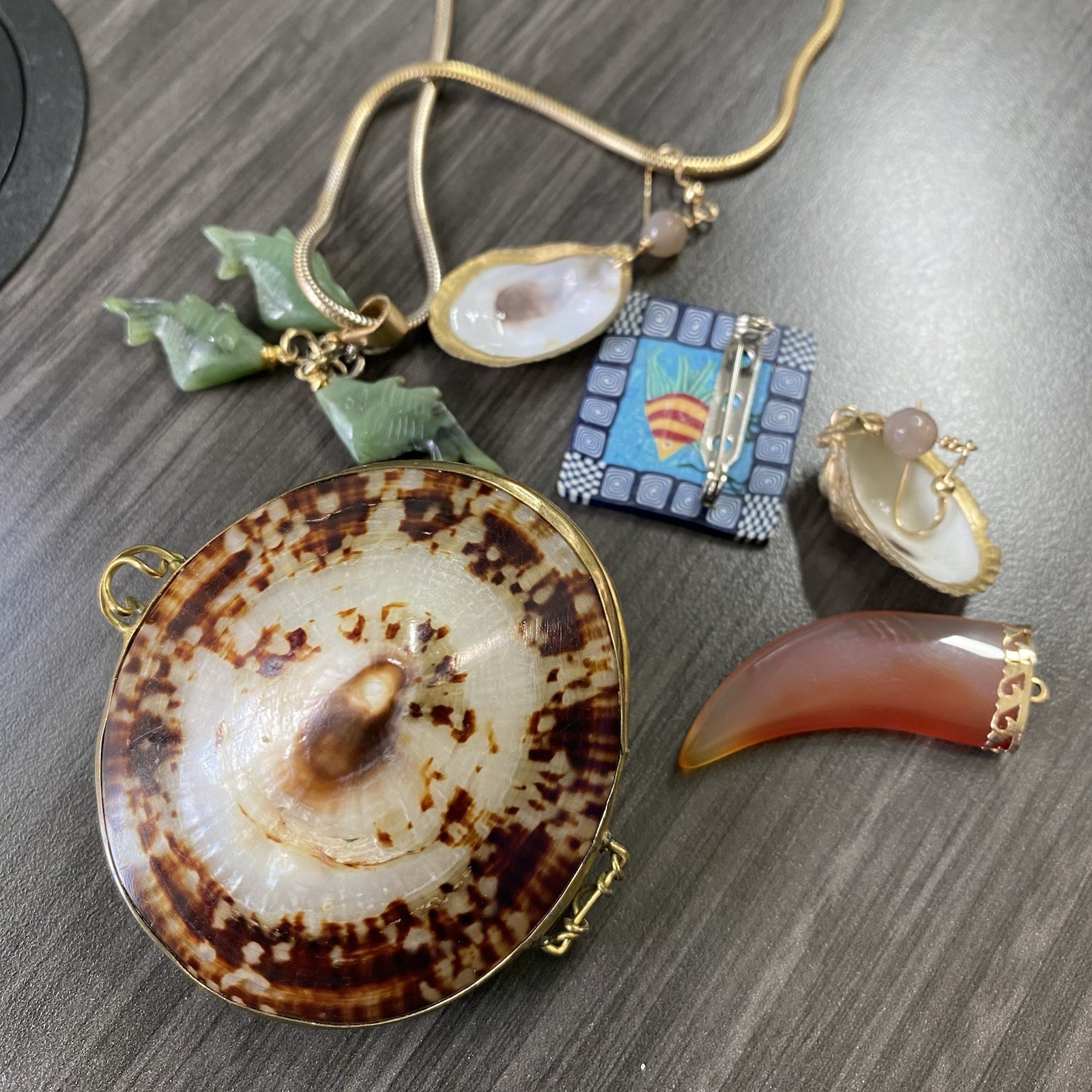 Vtg Animal Jewelry Lot – Animal Gemstone Lot – Unsigned Vintage Pieces