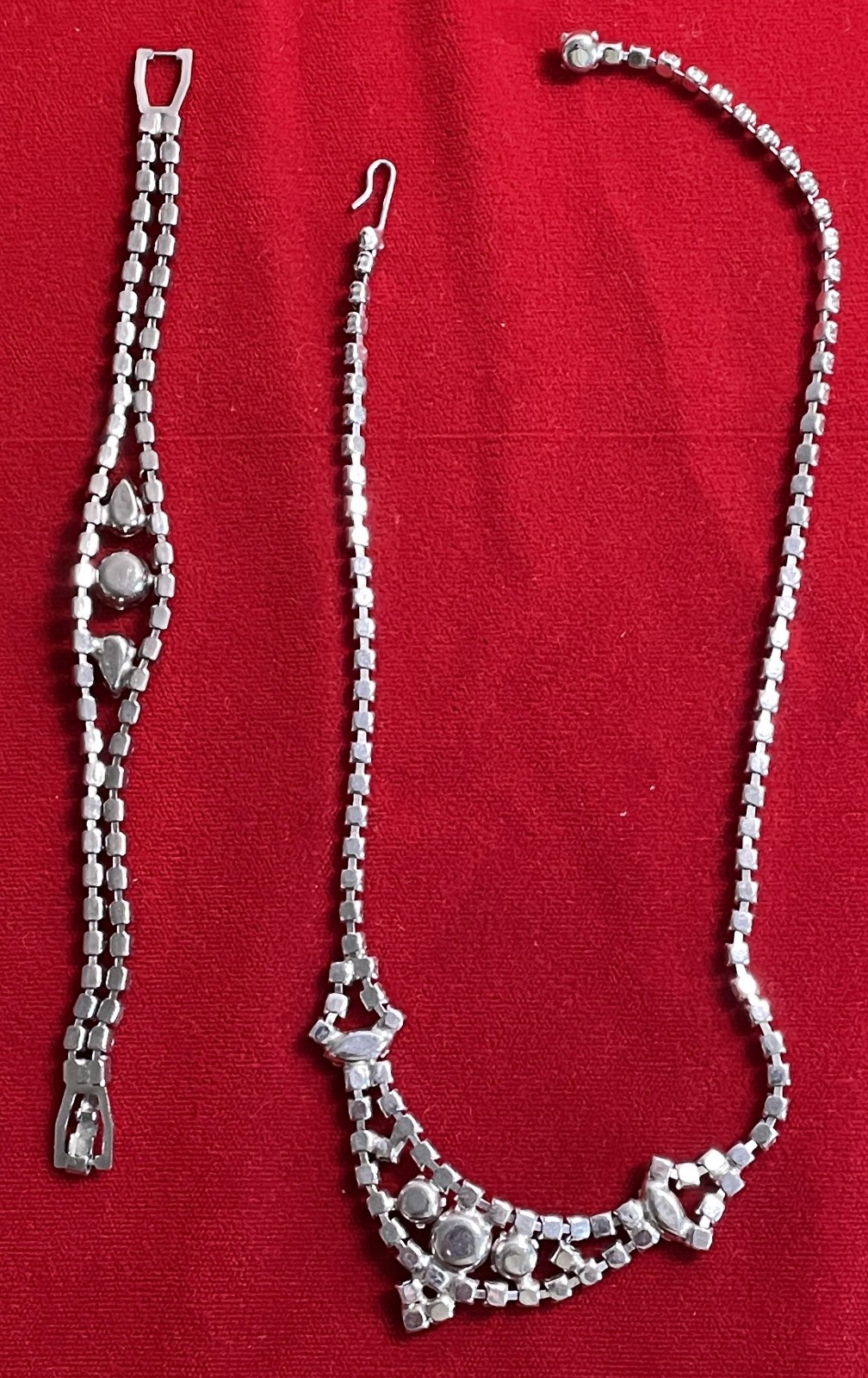 Set of Matching Rhinestone and Silver Toned Bracelet and Necklace – Very Nice!!!