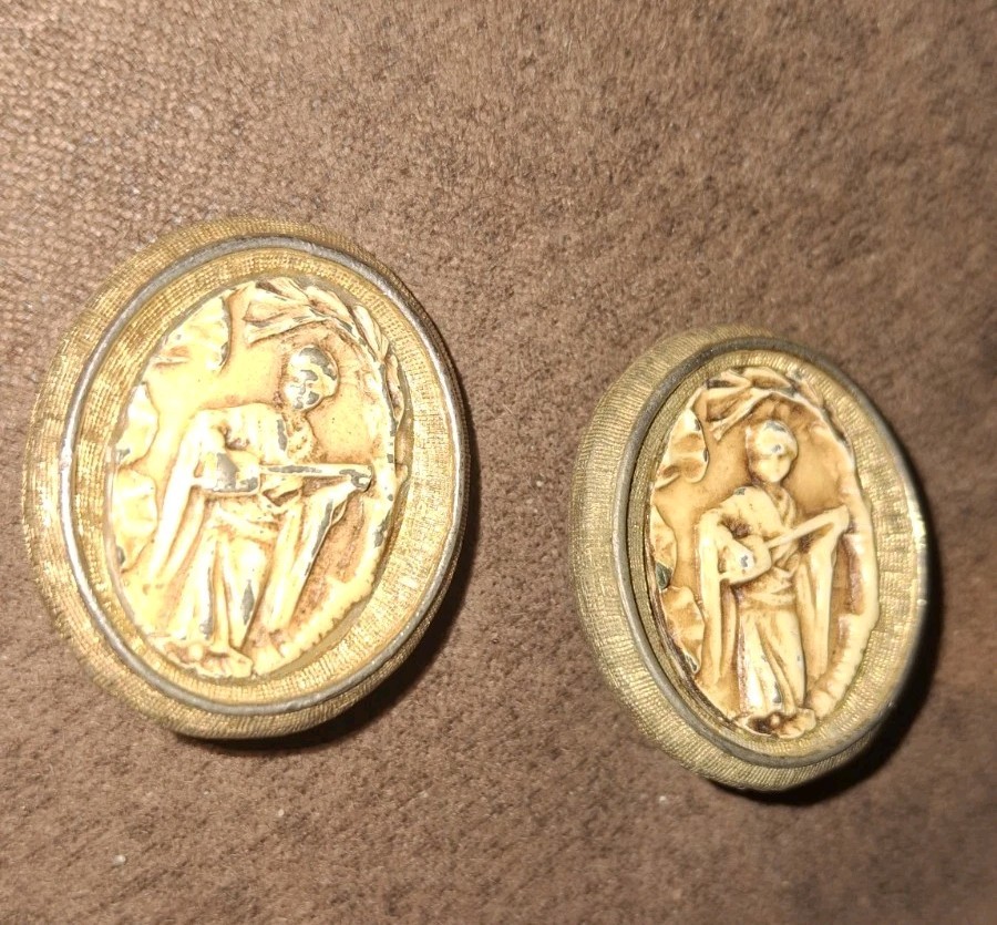 Vintage Enameled Metal MCM Woman Playing Lute Oval Goldtone Clip On Earrings