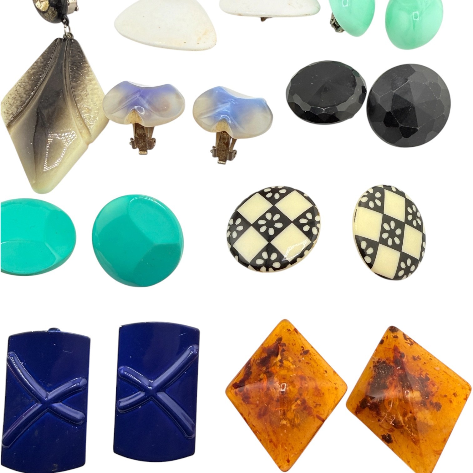 Vtg Earrings Lot of 44 Pairs Clip-on Screw-backs Lucite Acrylic Resin Mod Retro