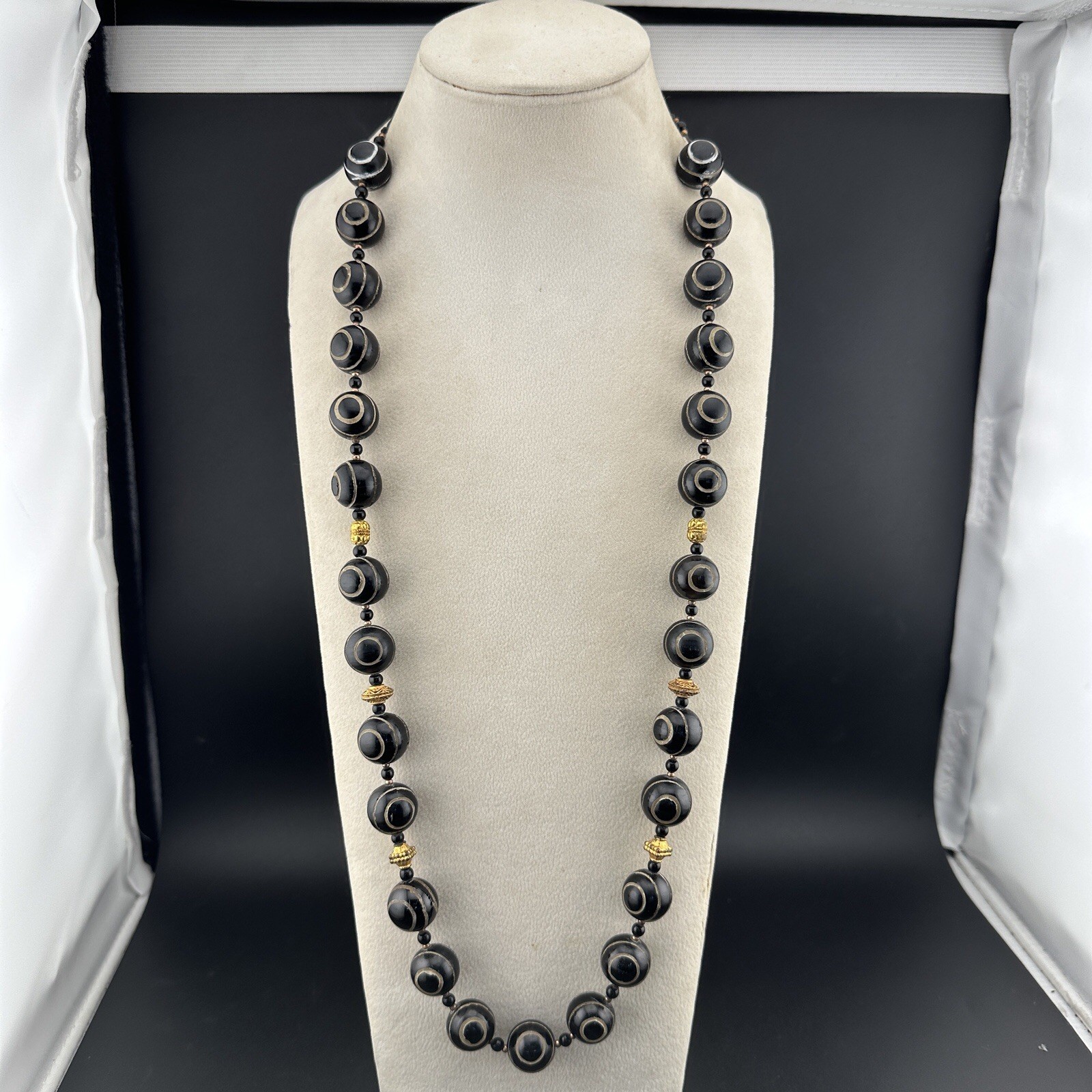 Lot 27 Ethnic Pyu Etched Agate Eye Beads Natural Stone Agate Beaded Necklace