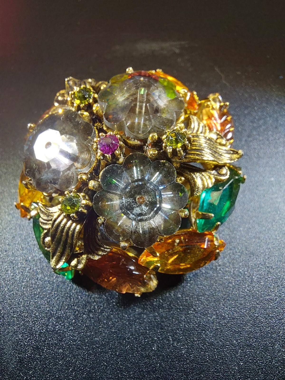 Vtg. JULIANA (Delizza & Elster) Domed Crystal Brooch- 1-5/8″ Dia.- Gorgeous!