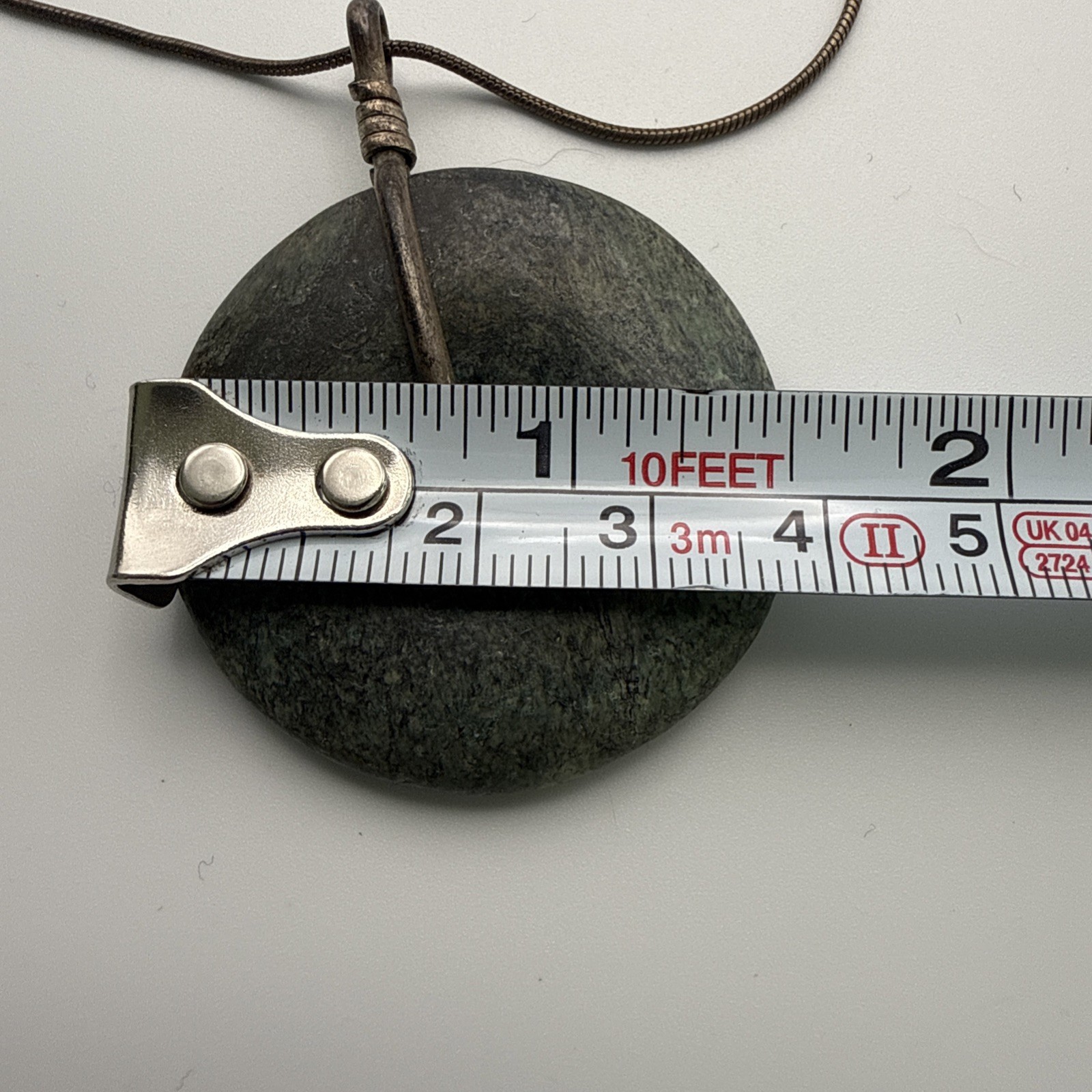 Vintage AGI Snake Chain Necklace Natural Green Gemstone Bi Disc Donut Pendant 16