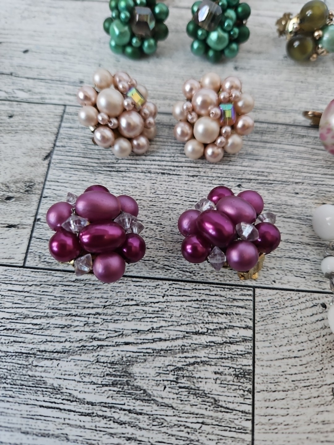 Vtg Lot 7 Pair Japan/Hong Kong Cluster Bead Clip On/screwback Earrings