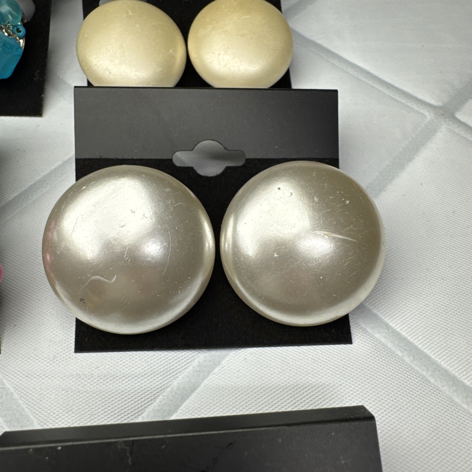 Vtg Earring Lot 8 Beaded Clip On Cluster Pearl Lucite Hong Kong Japan Marvella