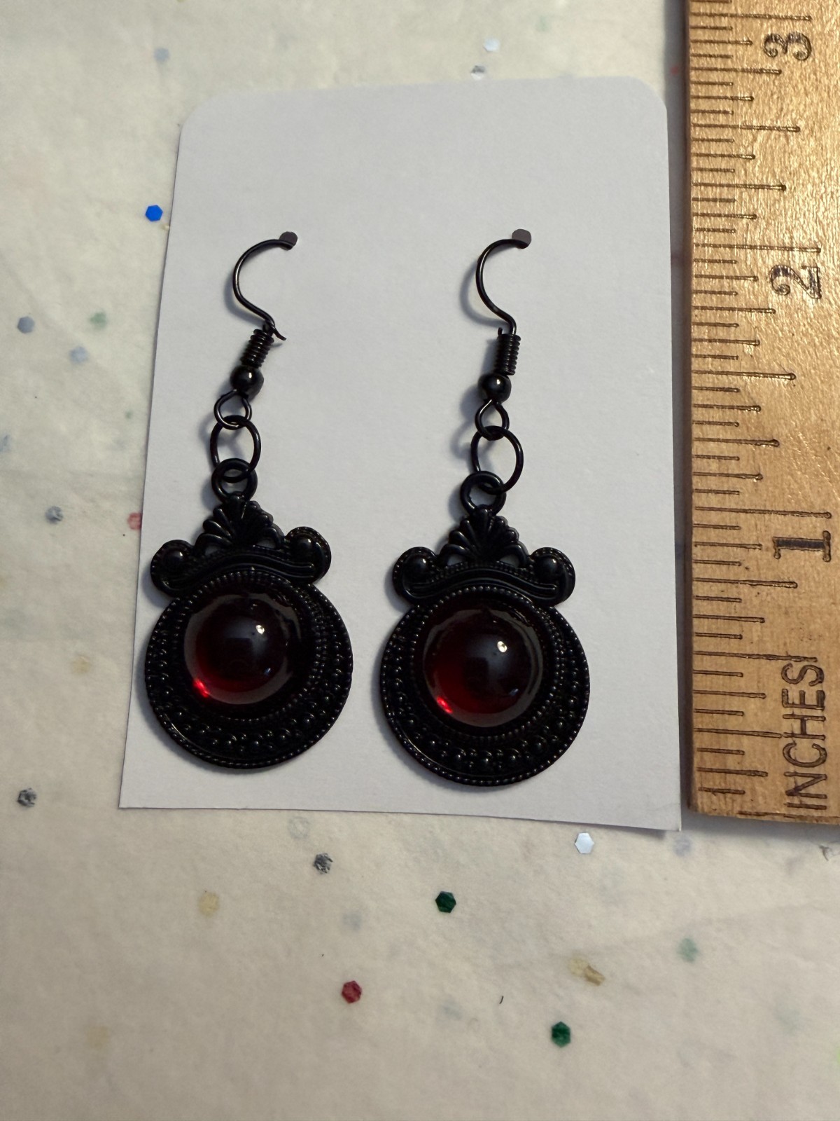 NEW Black Metal and Blood Red Bead Gothic Fashion Earrings Jewelry