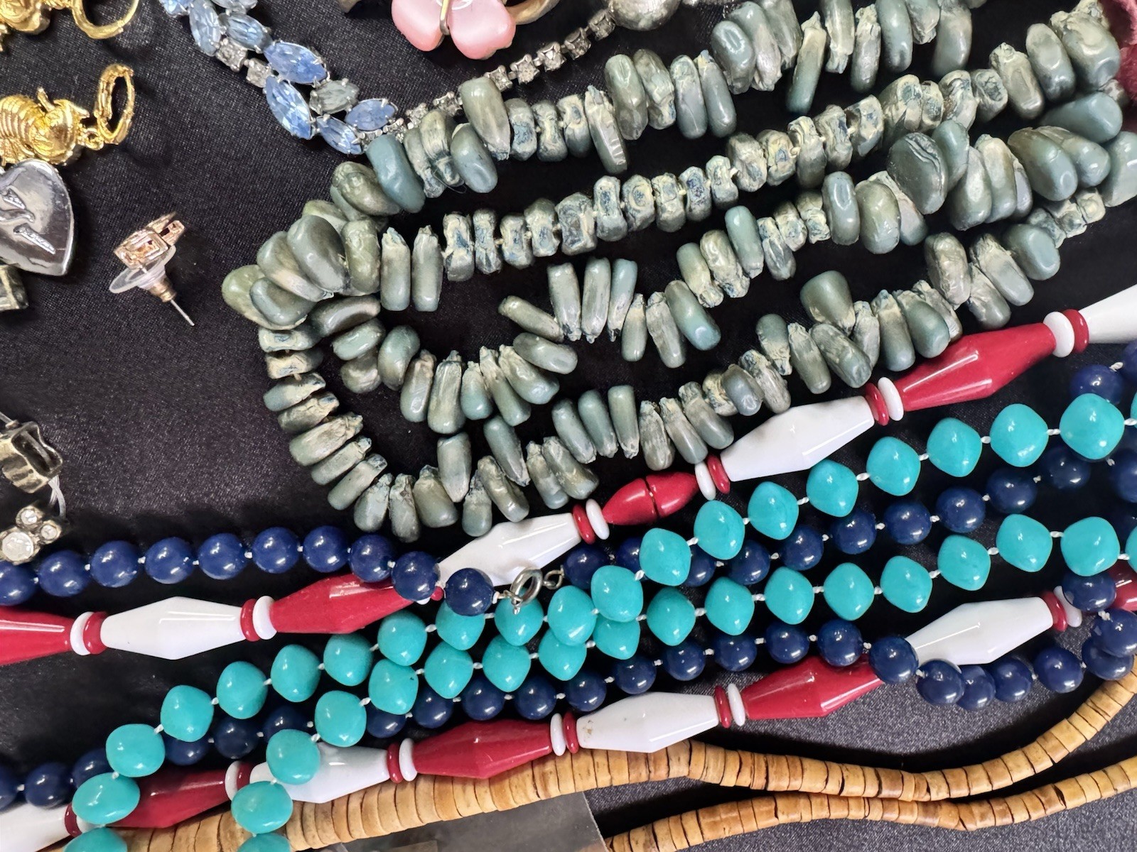 Vintage Broken Jewelry Lot Rhinestone Craft Wear Repair Harvest 1lb 15oz