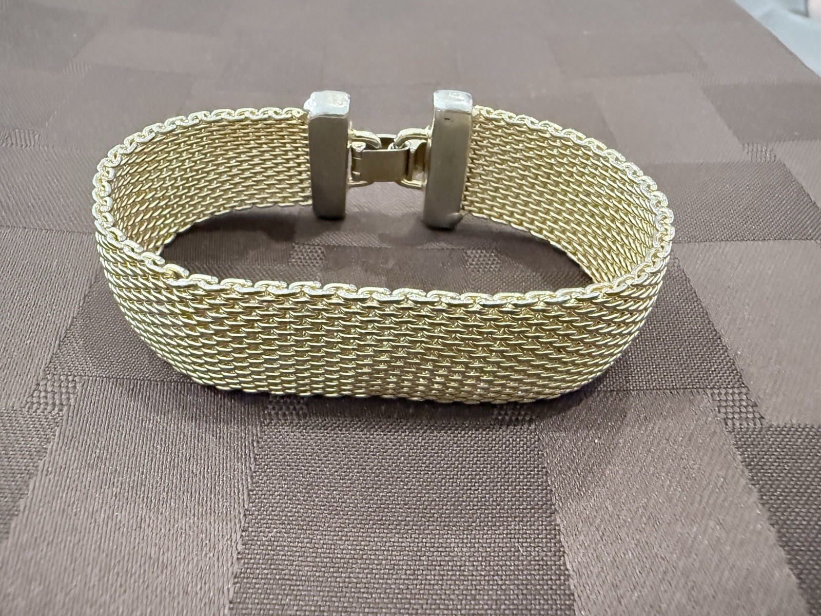 Vintage Gold Tone Wide Mesh Bracelet 7 Inch Retro Woven Statement Band