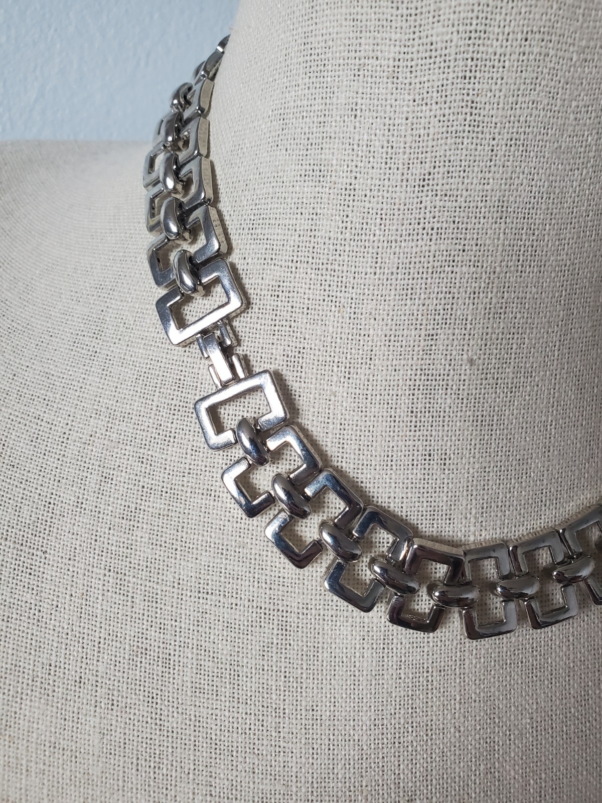 Vintage Silver Tone Rectangle Link Collar Necklace 17″