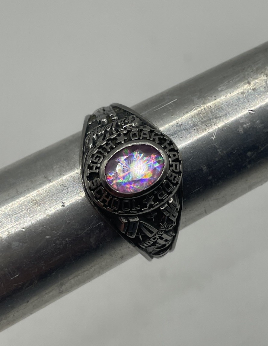 Balfour Celestrium 1984 Oak Harbor HS Class Ring Iridescent Stone Sz 9.5 Women’s