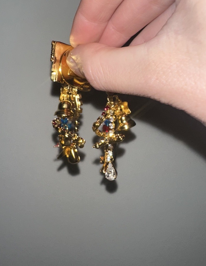 Lunch At Ritz USA, 4th of July Gold Tone Earrings- 4th of July, Vintage and RARE