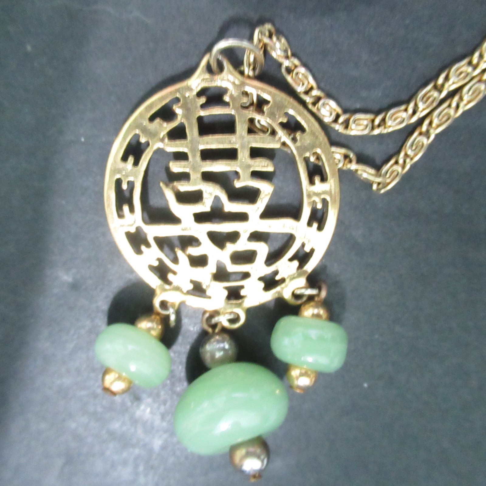 Goldette Unsigned Faux Jade and Asian Pendant Vintage Necklace Dangles
