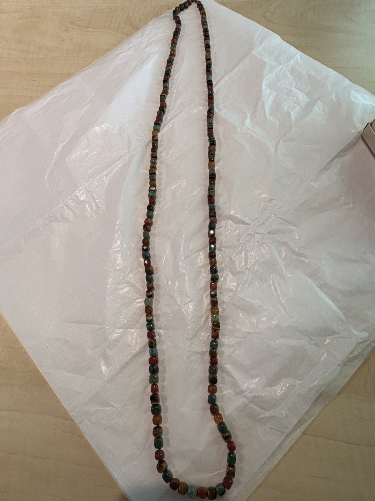 Ladies’ vintage 52″ multi-color, multi-stone necklace. Excellent condition