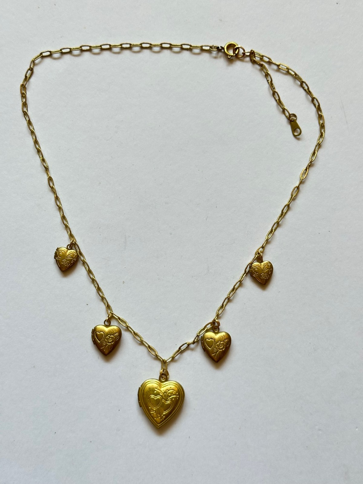 VINTAGE HEART LOCKET 5 MULTI LOCKET NECKLACE BRASS HEARTS FLOWERS 16 TO 18″ VTG
