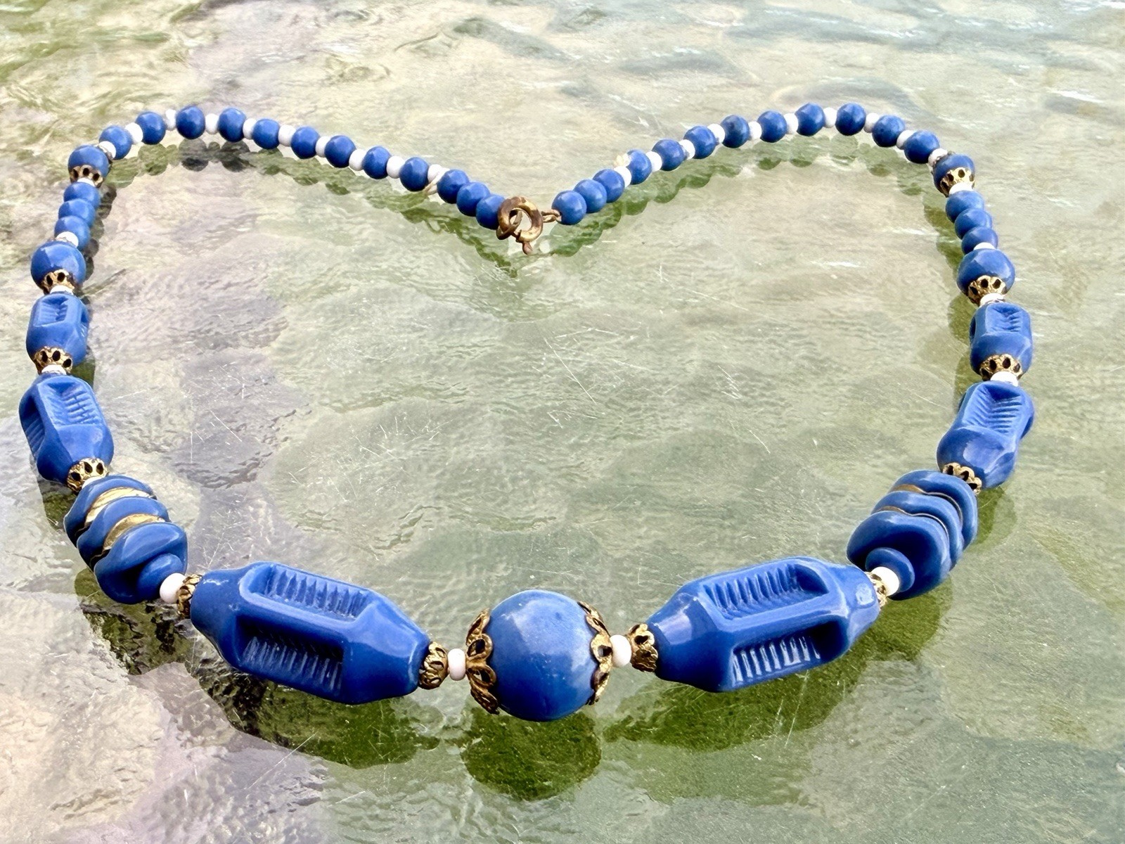 Vtg Art Deco Blue Glass Necklace