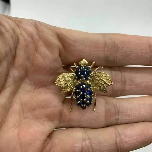 1.50Ct Round Cut Blue Sapphire Bee Brooch Pin & Pendant 14K Yellow Gold Plated