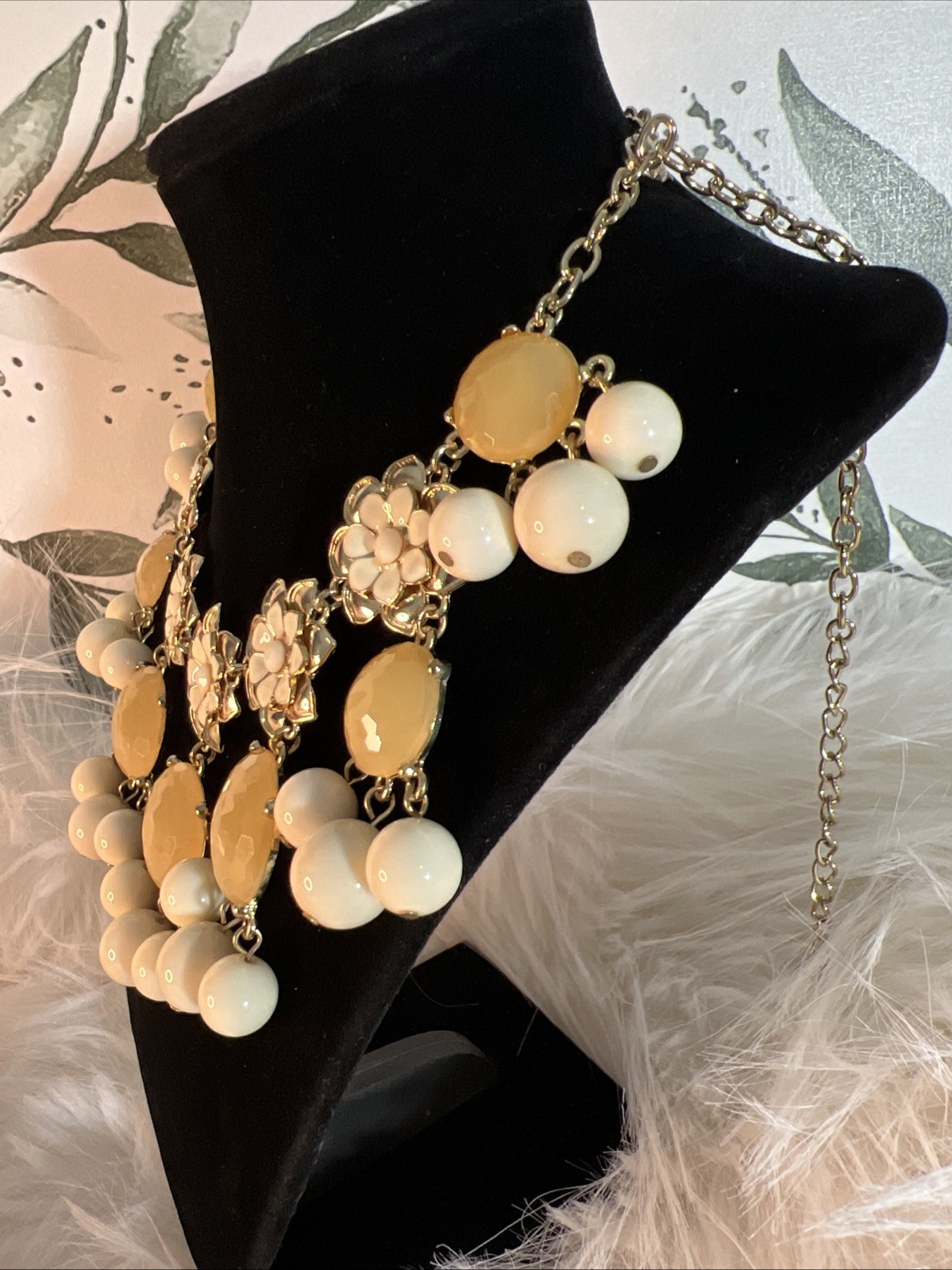 Stunning Vintage-inspired Floral Bubble Yellow Statement Necklace Elegant Prom