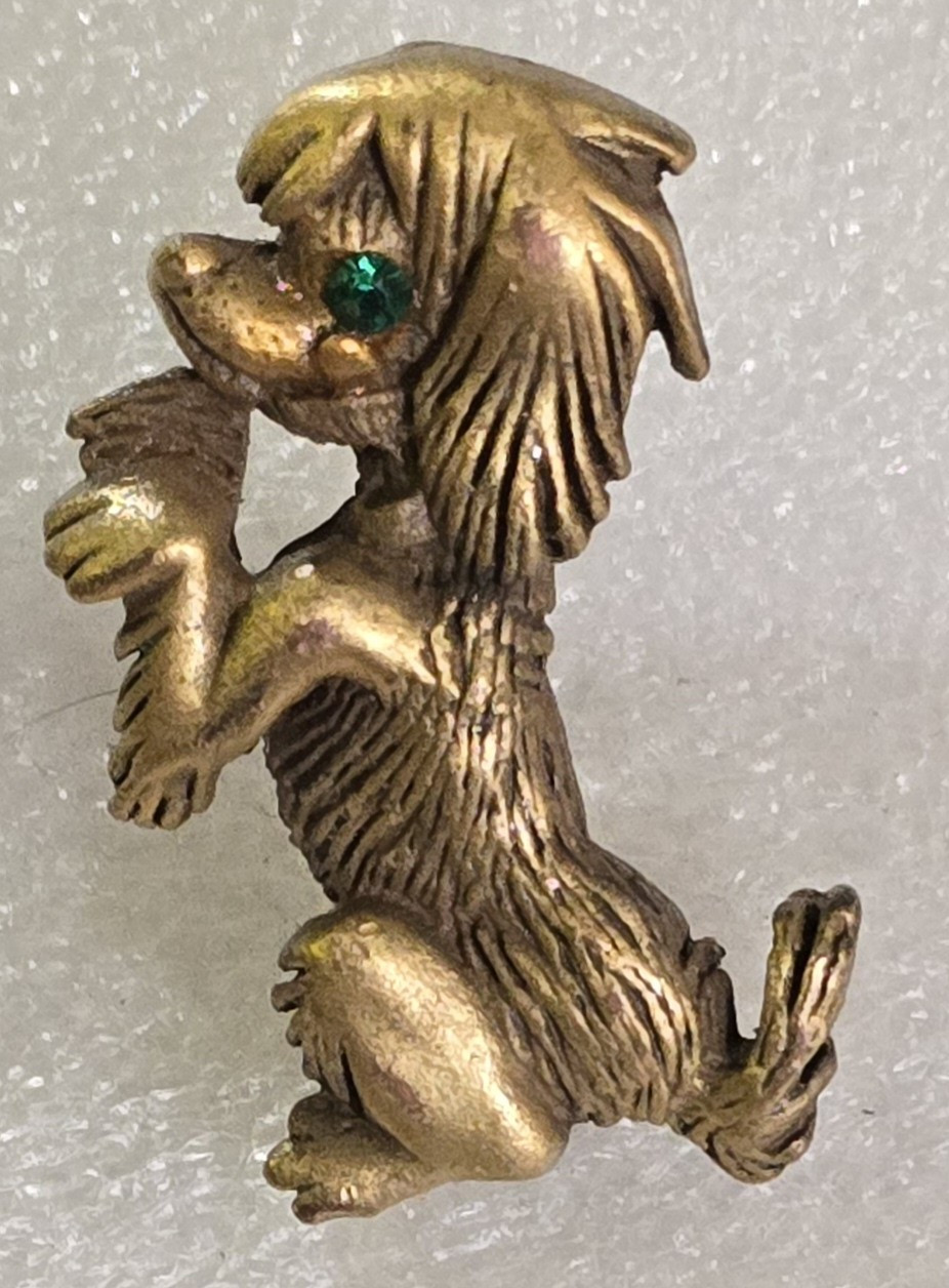 Vintage Green Rhinestone Eye Figural Begging Sitting Dog Canine Brooch
