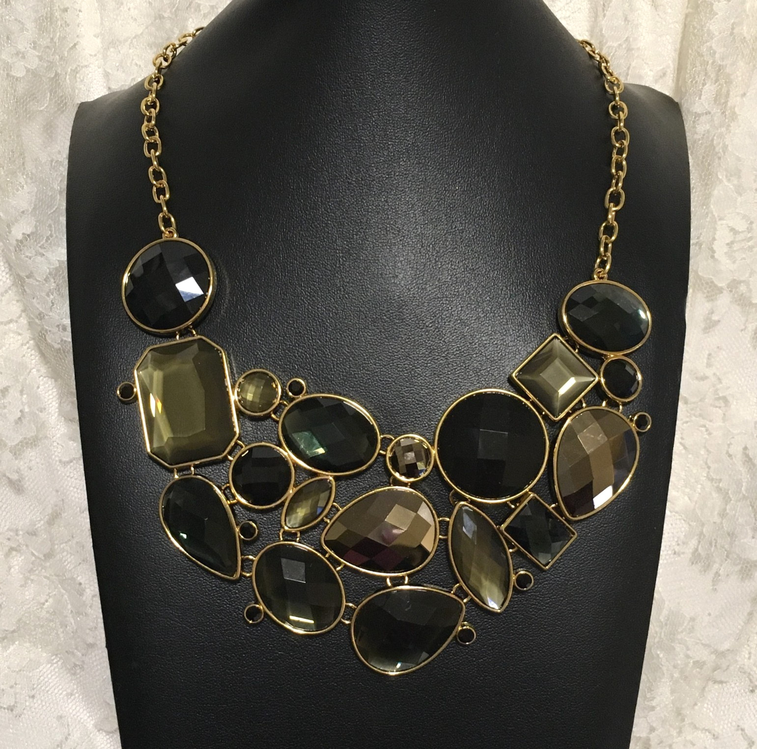 Vintage Joan Rivers Necklace Gold Tone Chain Collar Big Rhinestones Spring