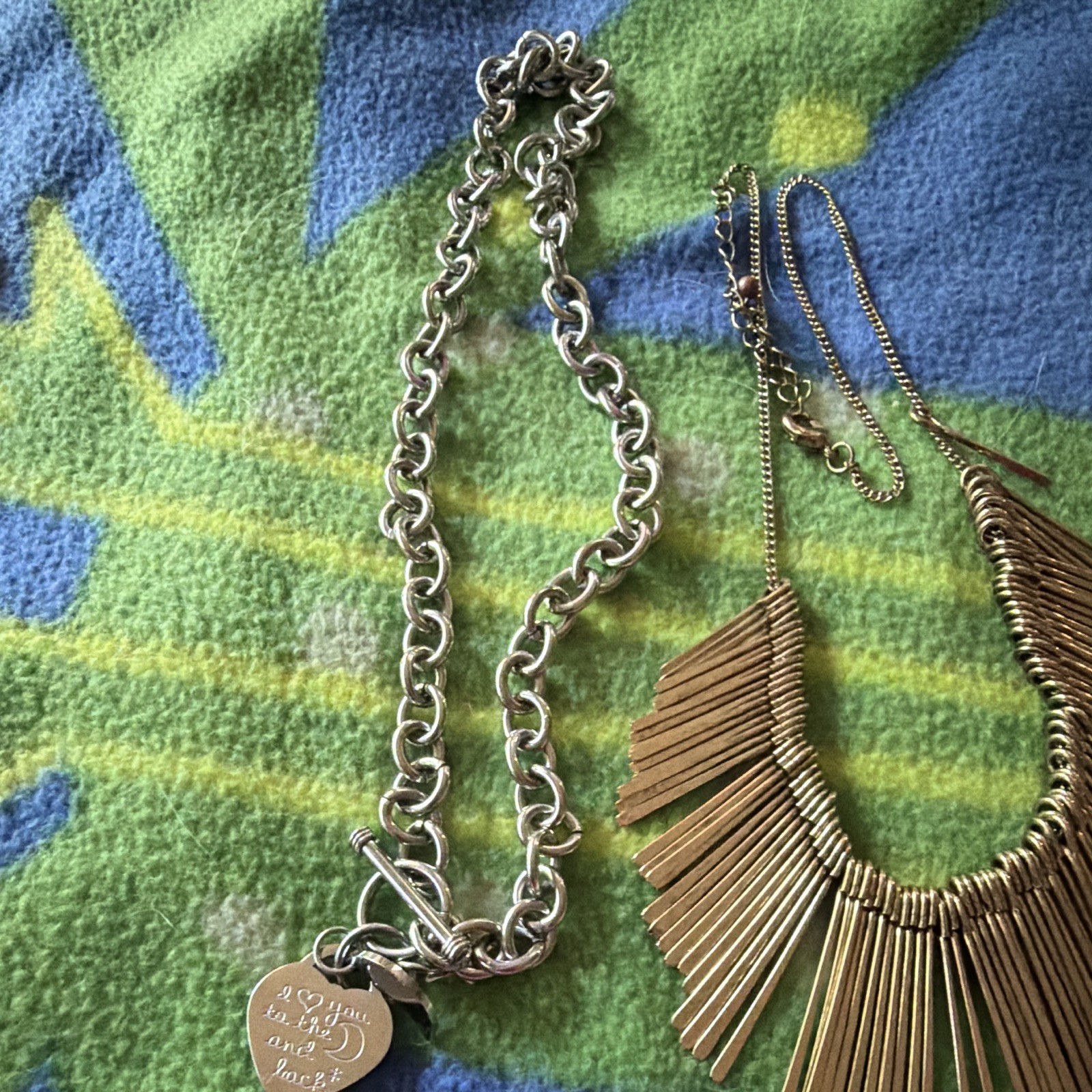 9pc Women’s Mixed Jewelry Lot: Necklaces, Earrings, Bracelet, Rings, Brooch 925