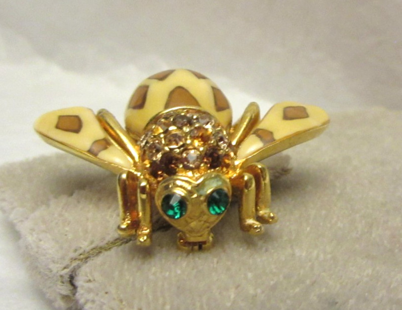 VTG Joan Rivers “Joan Of The Jungle” Leopard Bee Spotted Brooch Pin