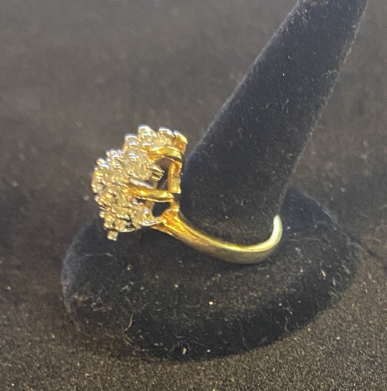 Vtg Sz 7.5 Ring Cubic Zirconia Cluster Fashion Jewelry CZ 18k Gold Plated