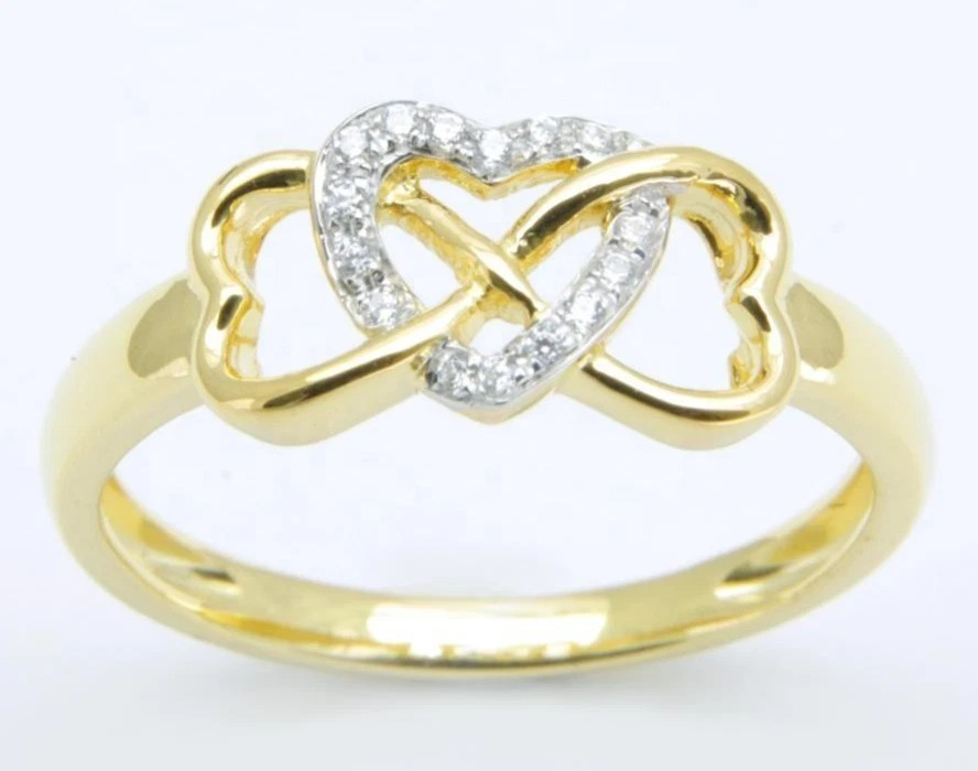 0.12TCW Round Cut White Moissanite Heart Shaped Women’s Ring 10K Yellow Gold FN