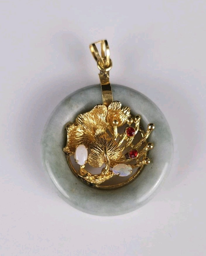 7mm Natural Jade Round Circular Goldtone Pendant