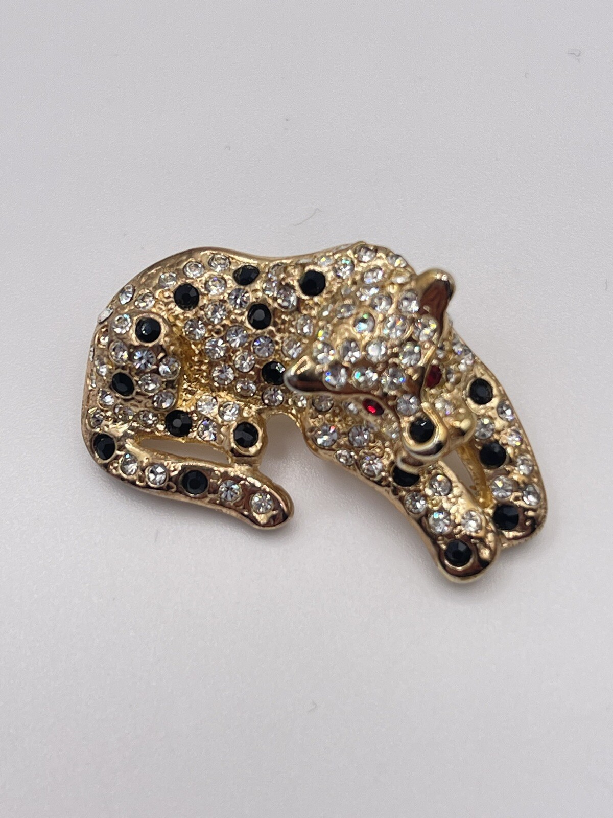 Vtg Signed Roman Black & Clear Pave’ Rhinestone Panther W/Red Eyes Brooch
