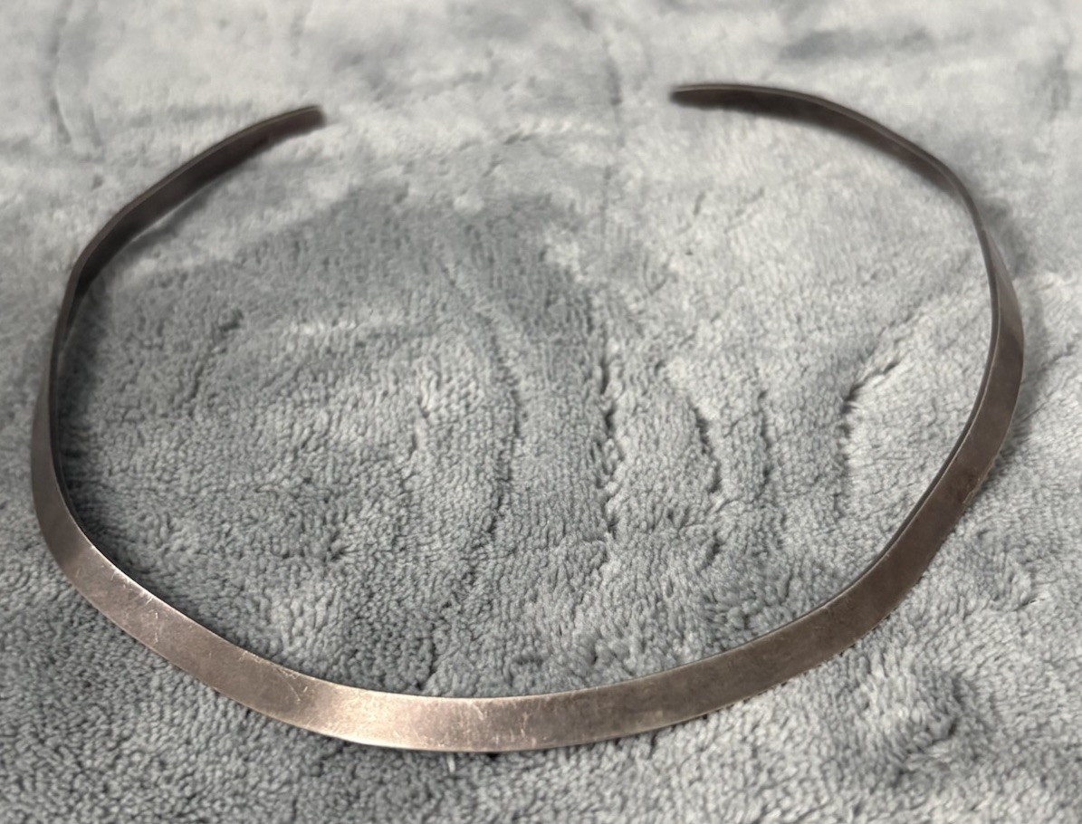 Vintage Sterling Silver Cuff Collar Necklace Flat Choker wavy 23g 14”