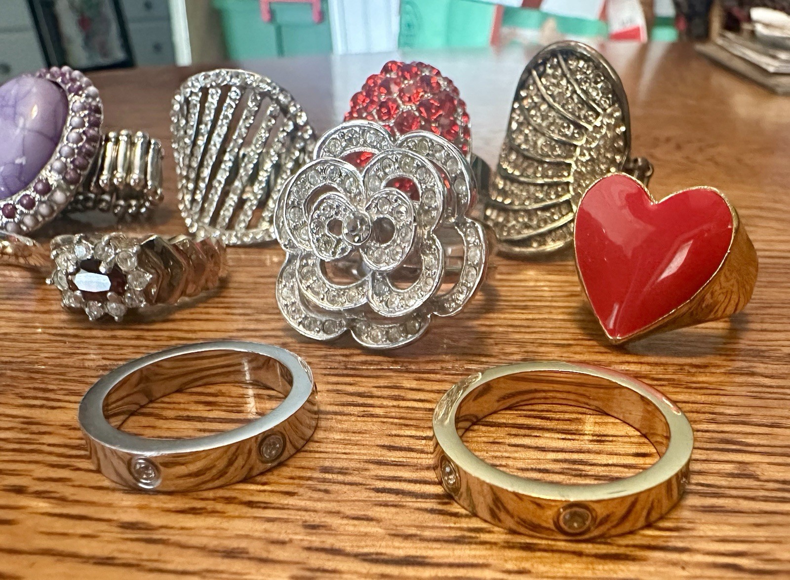 Vintage to Modern 20 Rings Adjustable & Various Sizes Sparkly Rhinestones Bands