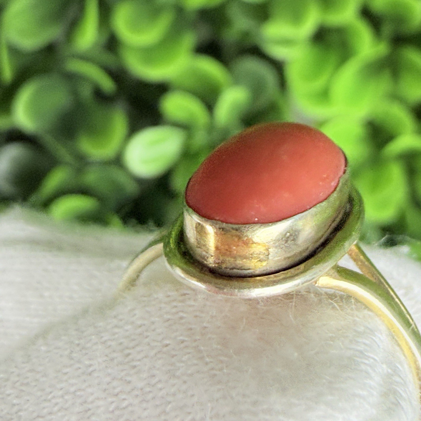 Vintage Antique? Natural Coral Cabochon 800 Silver Gold Tone Ring Size 6.75-7ish