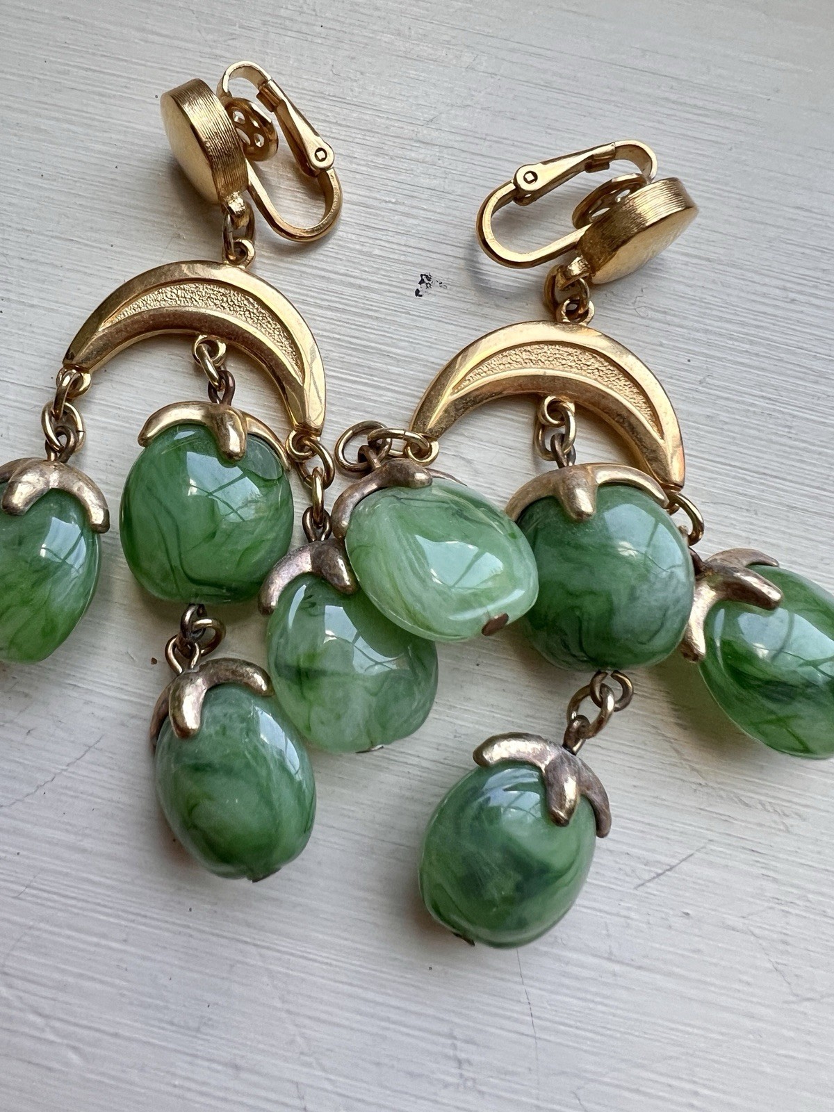 Vintage Crown Trifari Waterfall Faux Jade Lucite Gold Tone Dangle Clip Earrings