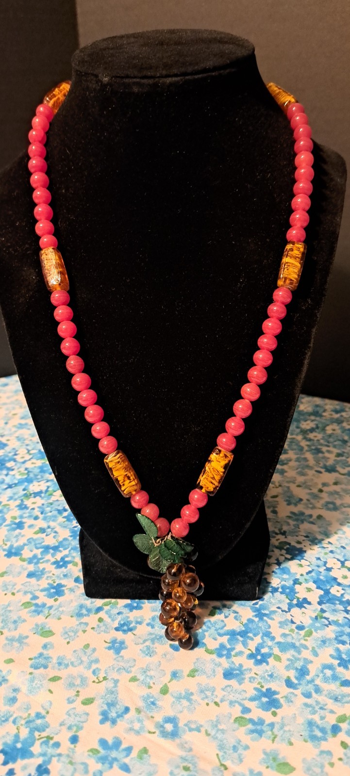 Vintage Red Beaded Necklace With A Cluster Of Grapes And Green Leaf Beads 21 In