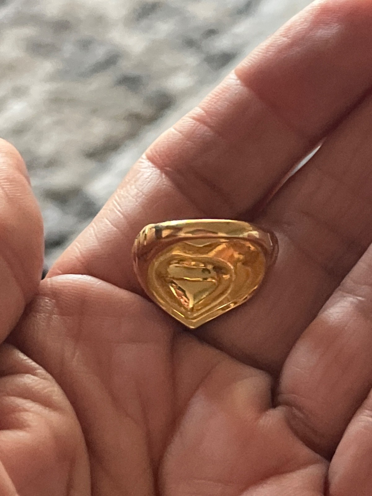 Unsigned Vintage 1987 Avon Bold Sparkle Heart Ring Ribbed Band Heart Stone sz5