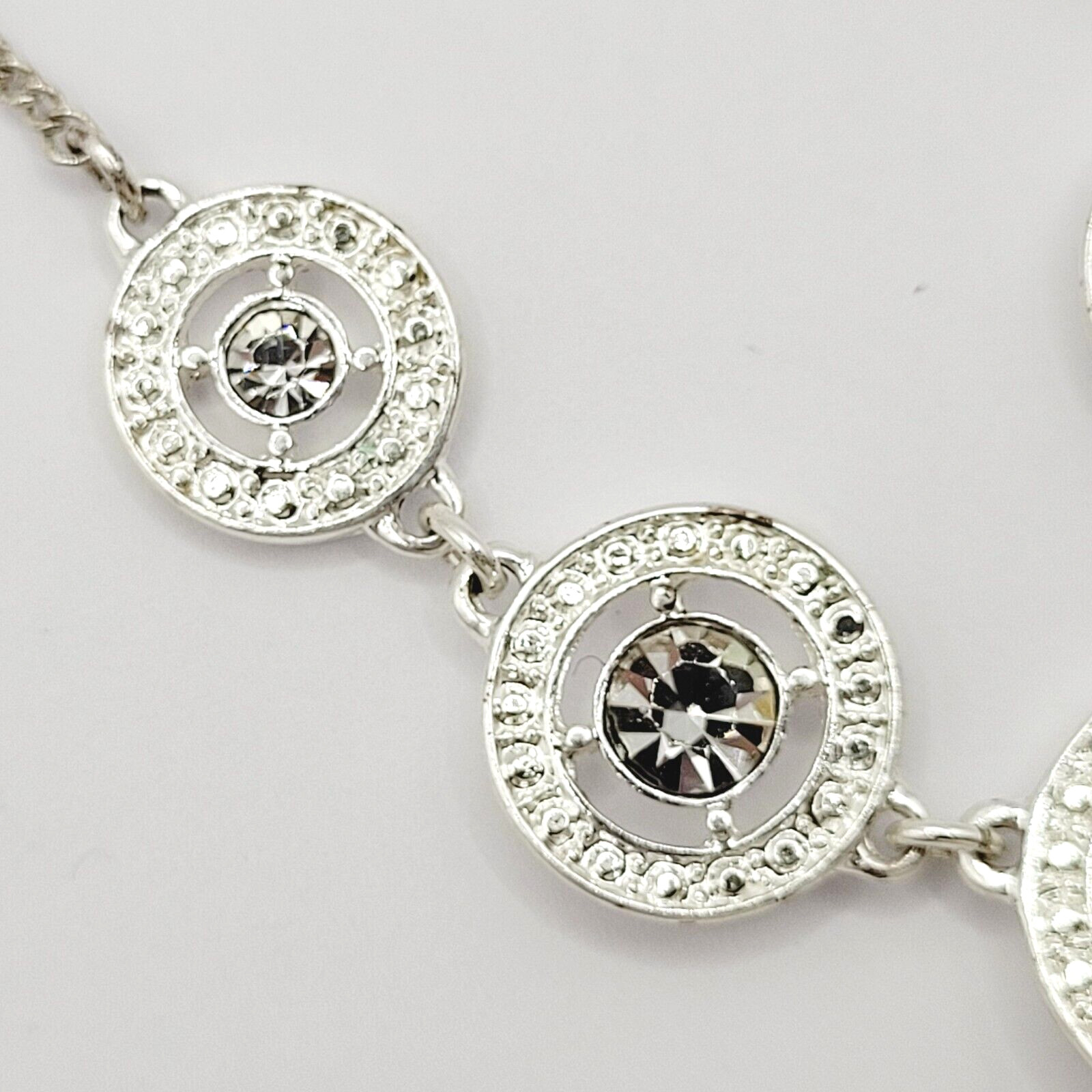 Avon NRT Professional Sparkling Rhinestone Silver Tone Metal Vintage Necklace