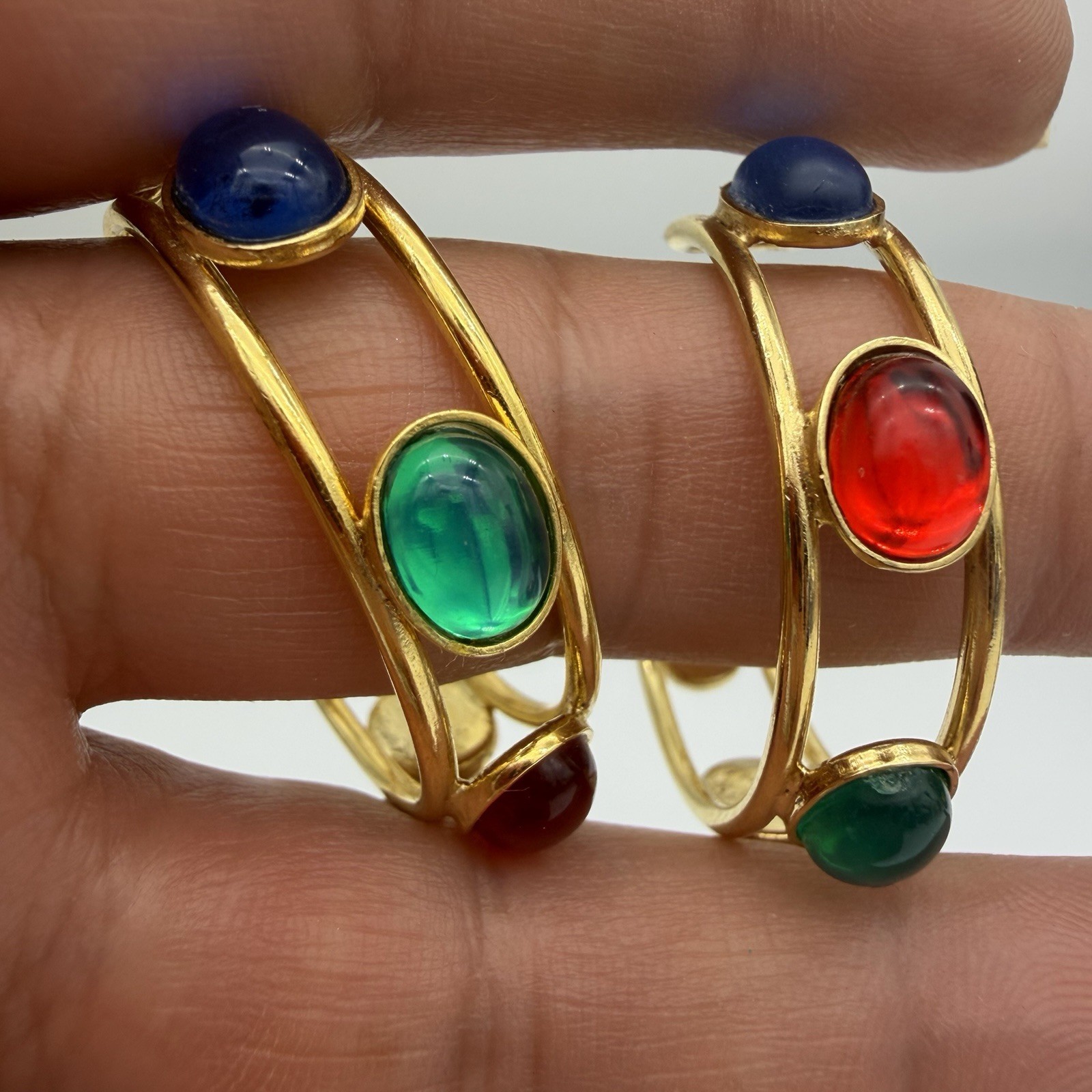 Vtg Mogul Hoop Earrings Gripoix Style Cabochon Red Blue Green Glass Large