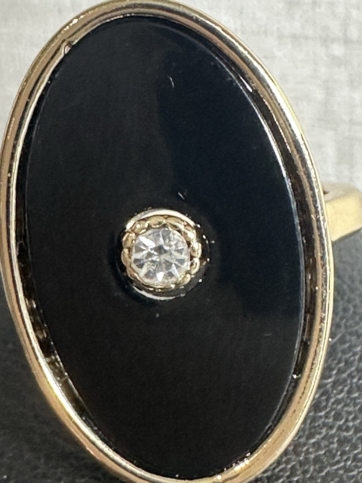 Faux Black Onyx Size 6.5 Gold Tone Clear Stone